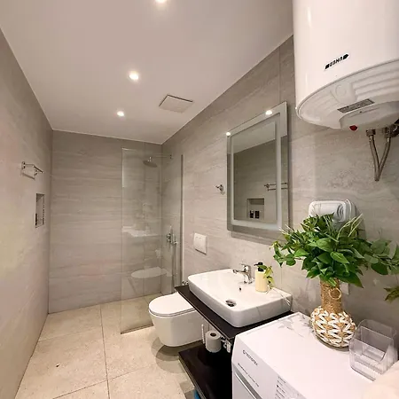 شقة Sunny Coast - Panoramic View & Pool
